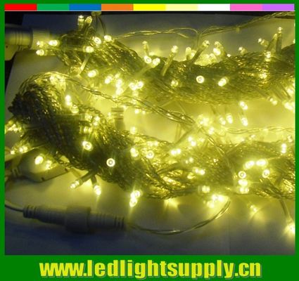 trang trí lễ hội ánh sáng dây thần tiên màu trắng dẫn chiếu sáng Giáng sinh