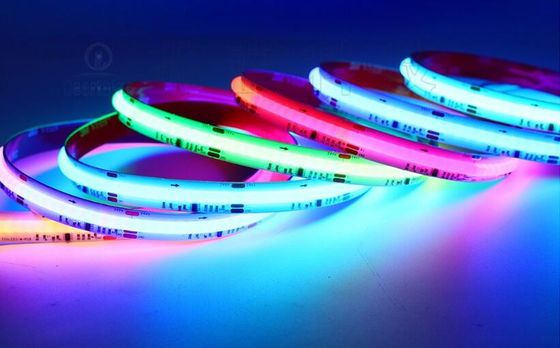 Topsung Dream Color LED có thể giải quyết 720leds / m RGB Pixel COB Light Strips