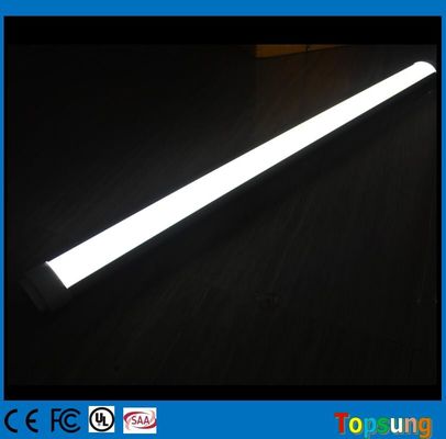 Đèn LED chống nước ip65 4 chân ba bằng sáng tude với phê duyệt CE ROHS SAA