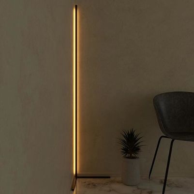Đèn sàn LED màu trắng ấm áp 140cm phong cách châu Âu cho trang trí nhà
